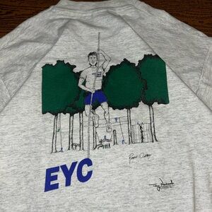 Vintage single stitch Gray Graphic T-Shirt with EYC Design